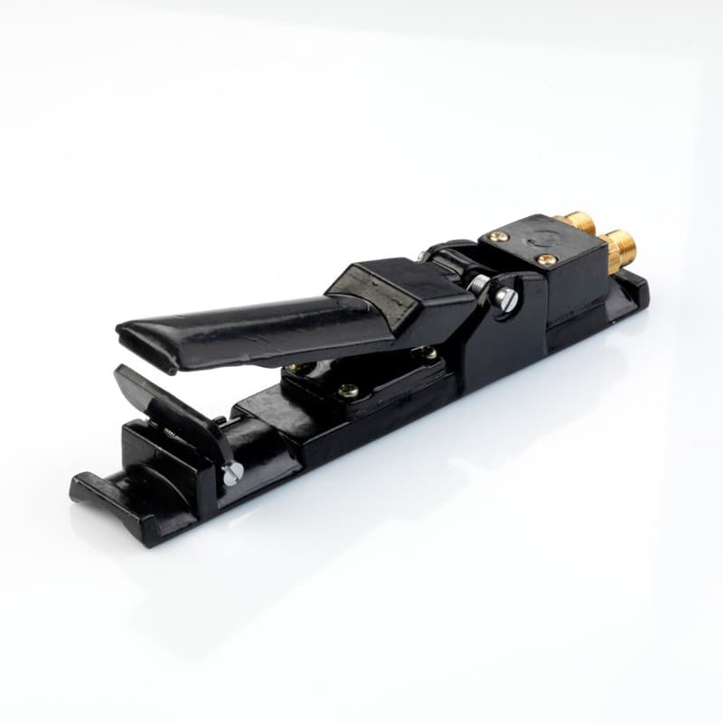 DMH-125 Deadman Handle – Complete Unit for Twin Line Remote Sand Blasting Control